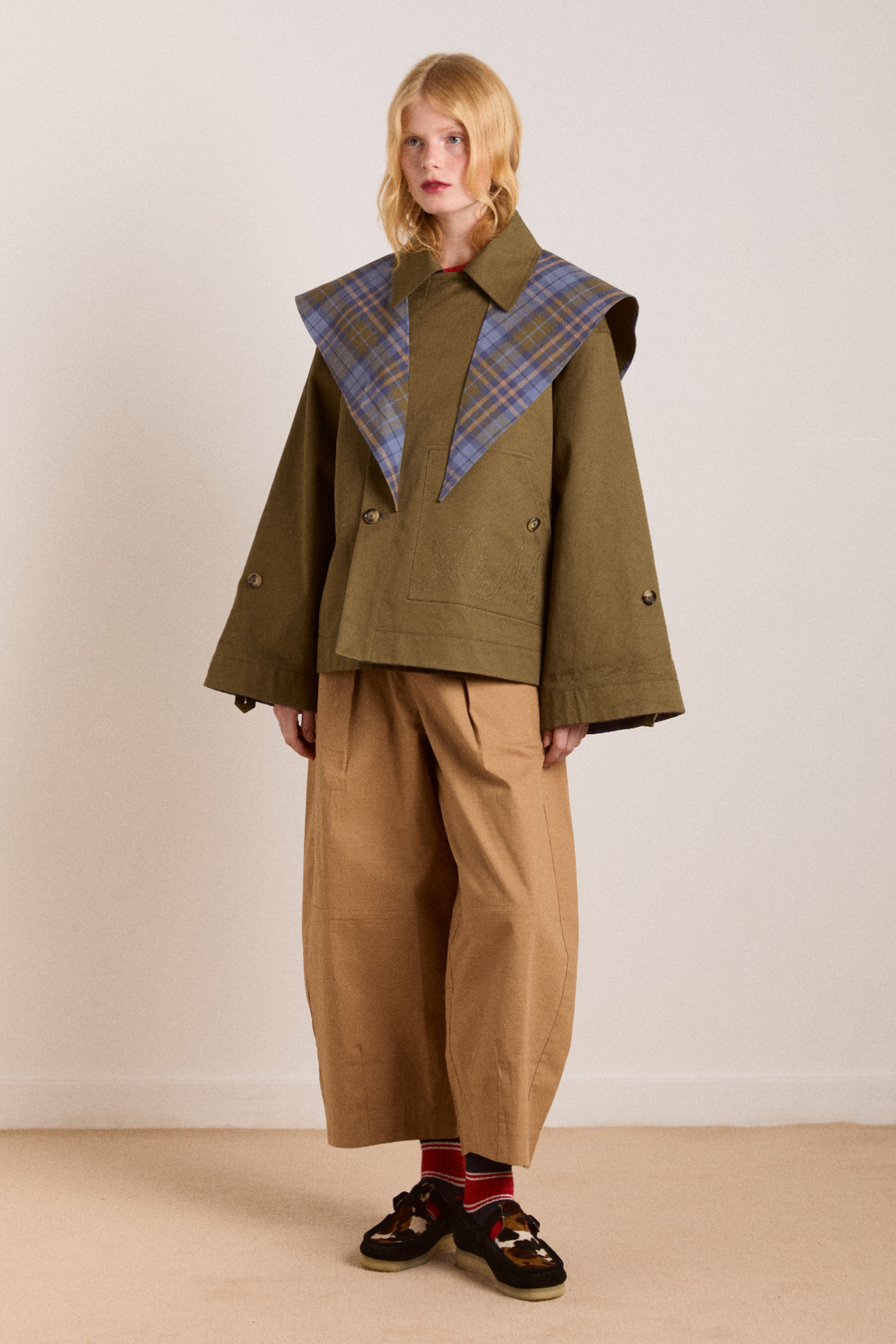 Olive Reversible Crop Trench