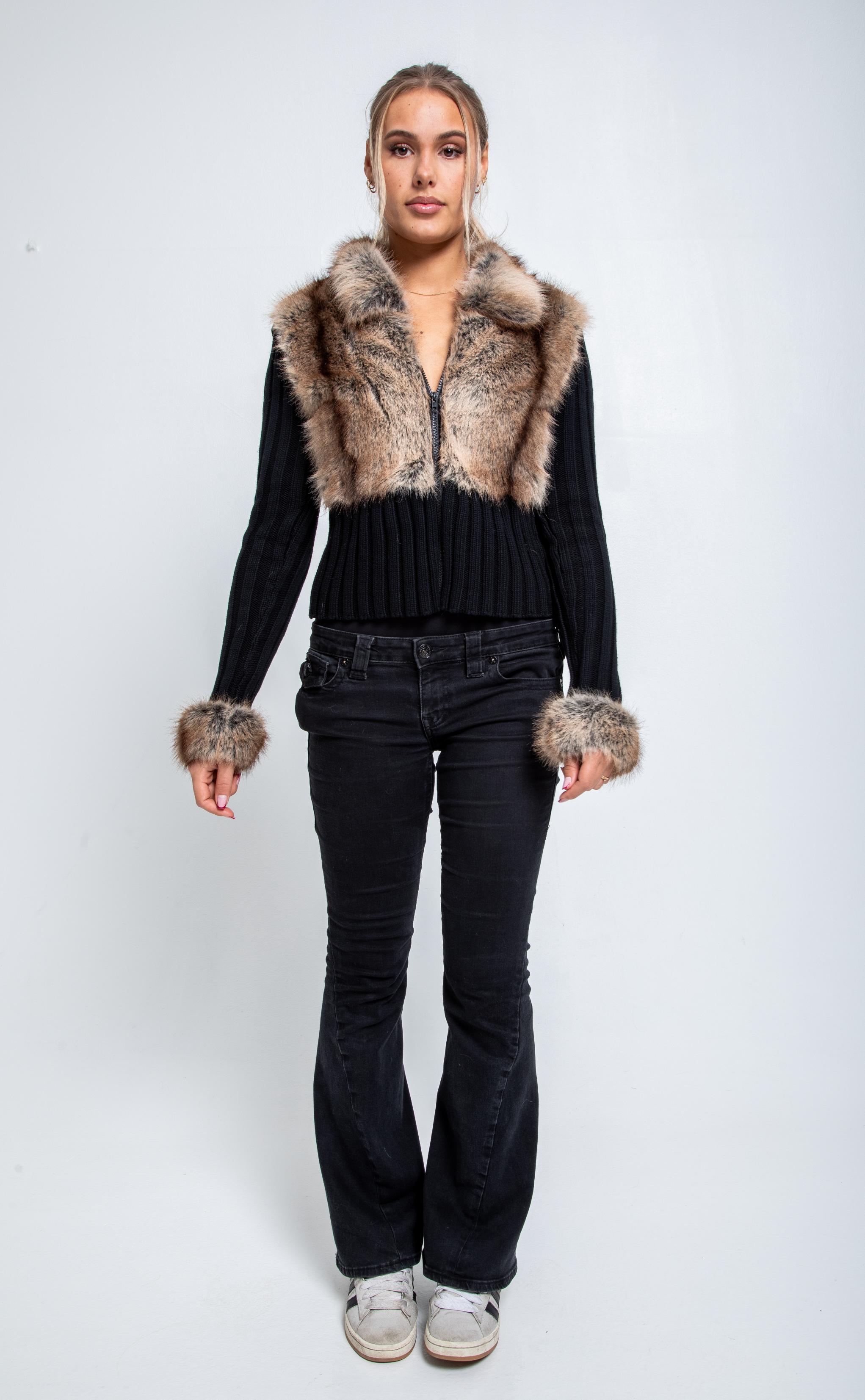 Cardigan Fur - White/Black