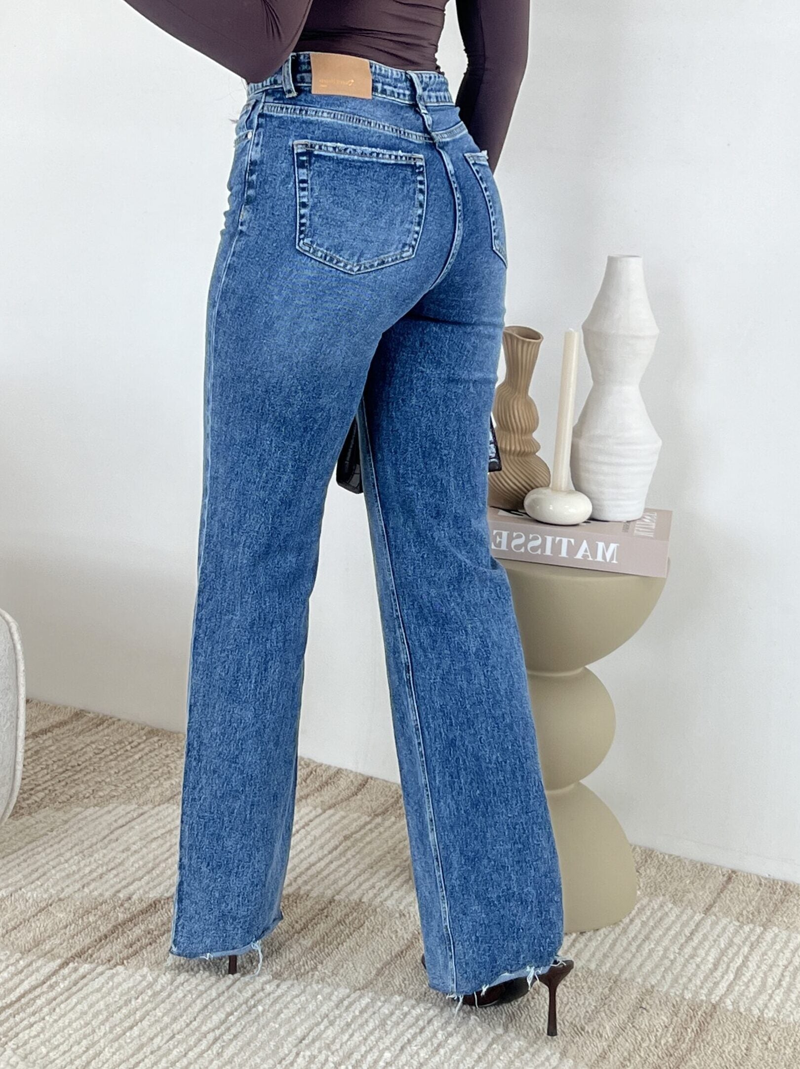 Amber | Straight Leg Jeans
