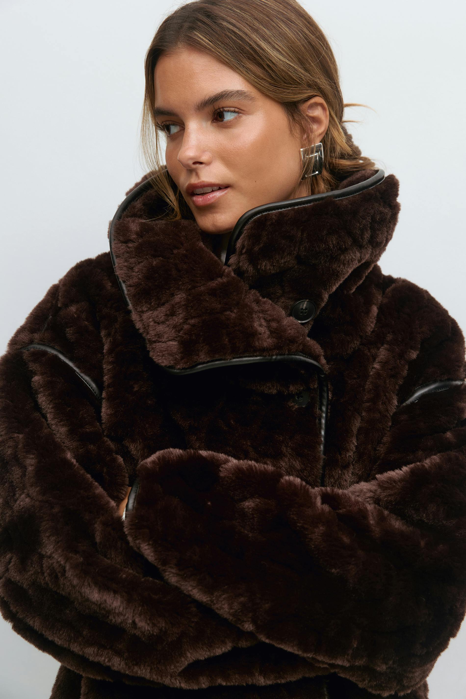 Chic Faux Fur Jacket