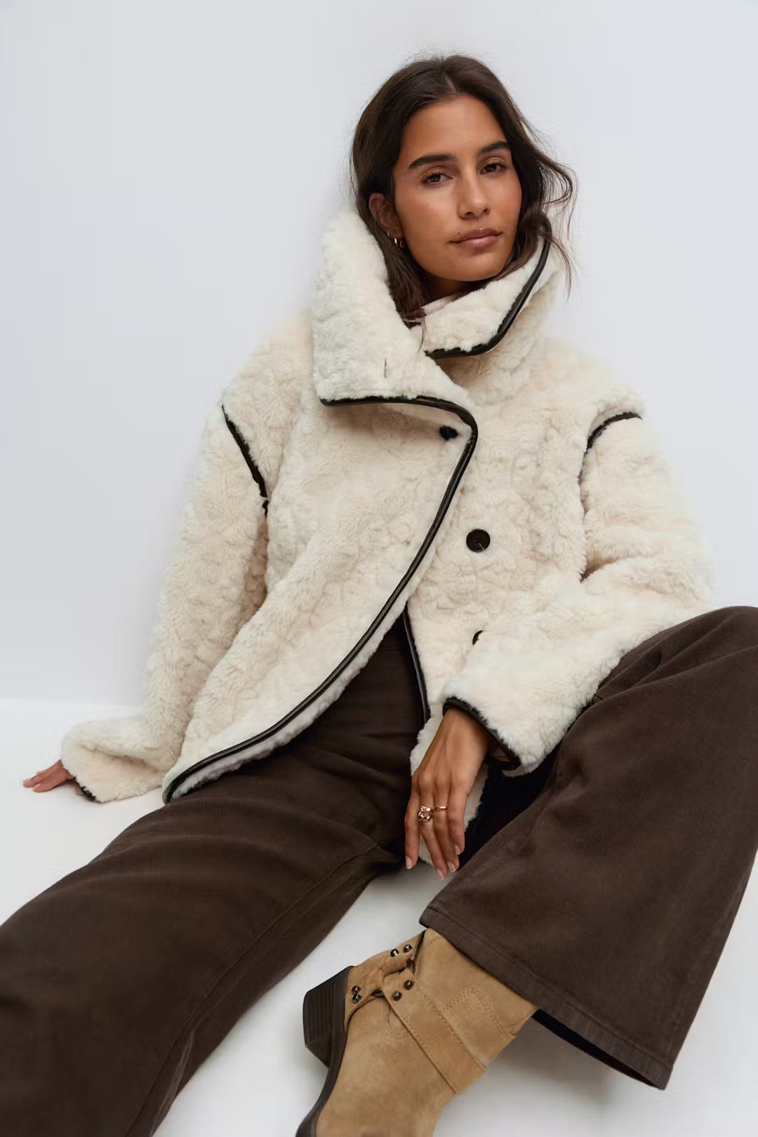 Chic Faux Fur Jacket