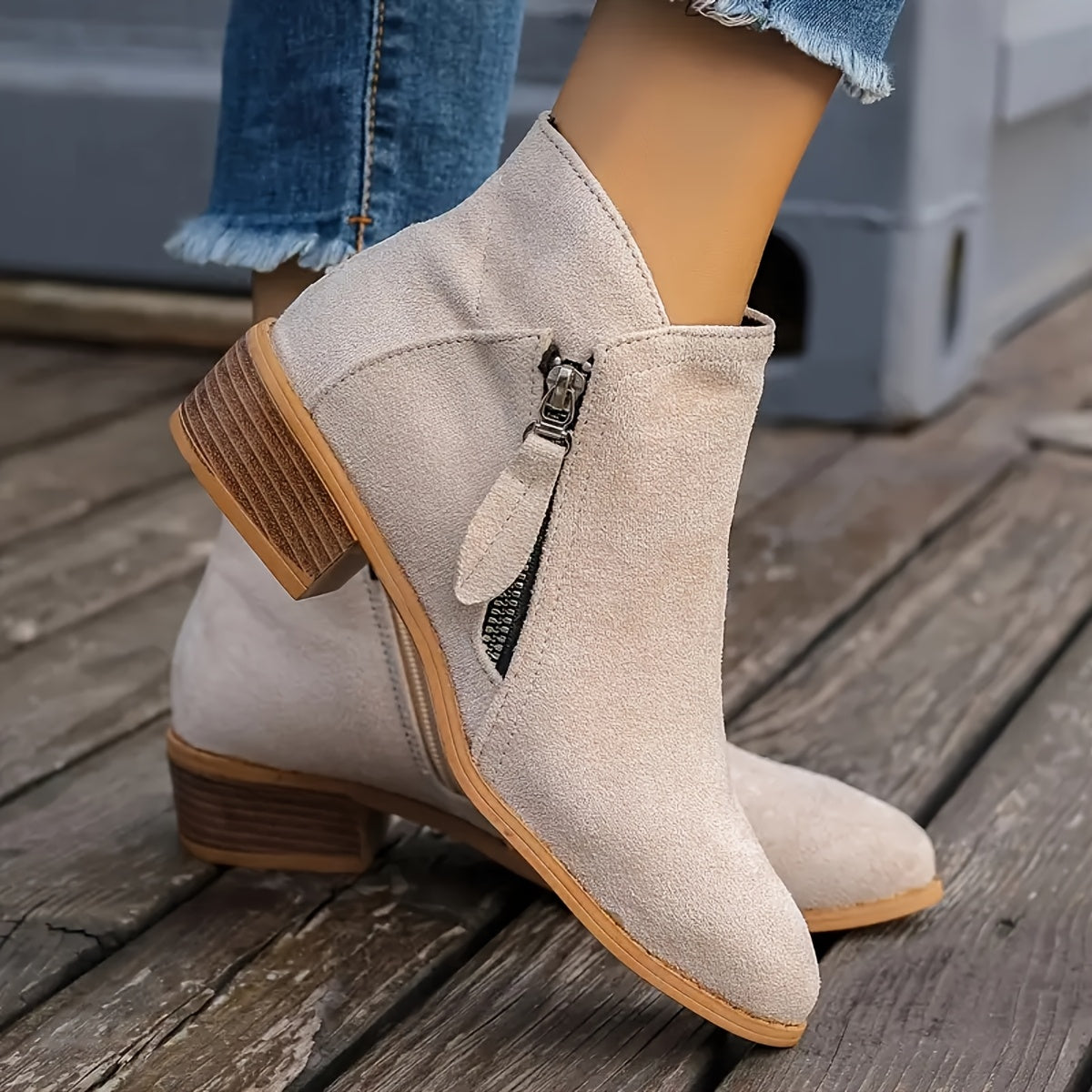 Loriana | Stylish Side-Zip Boots