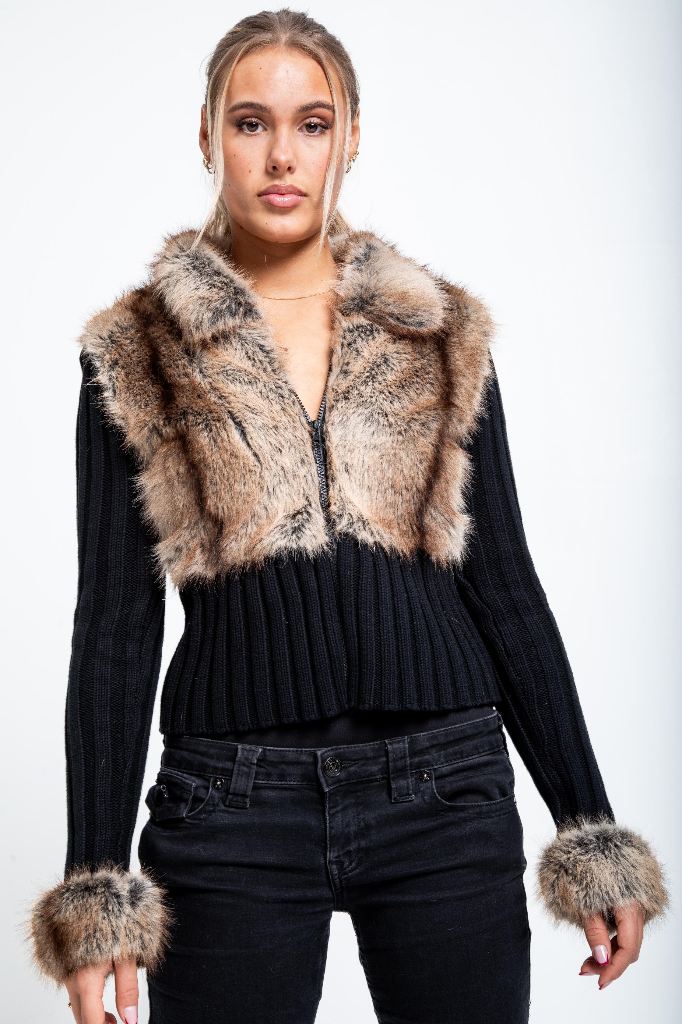 Cardigan Fur - White/Black