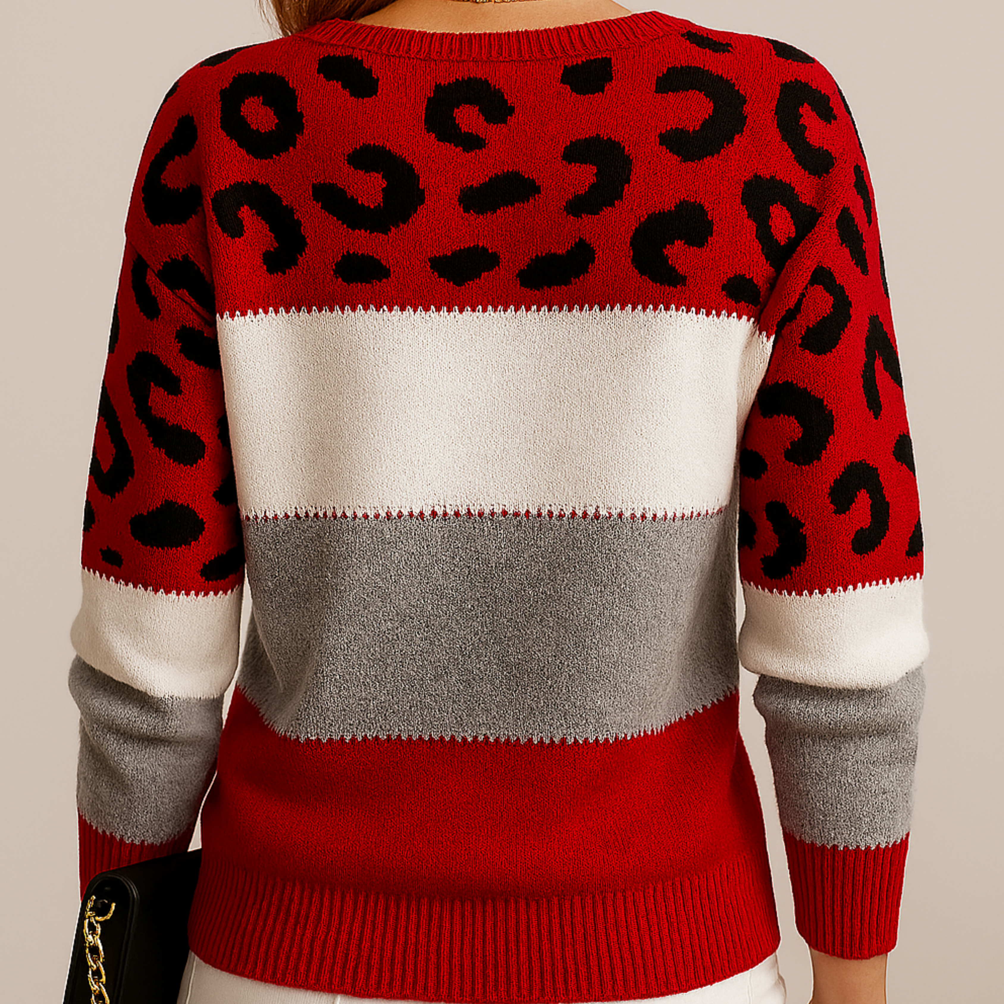 Chynna | Classic Comfort Leopard Sweater