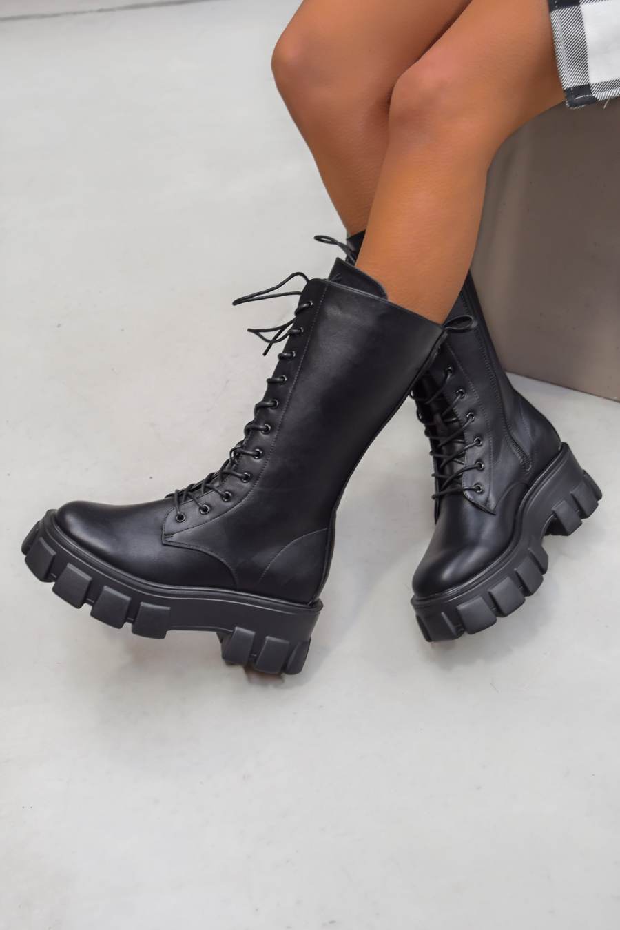 Chunky Mid Boots