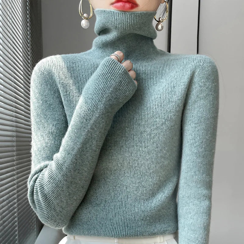 Febbie | Timeless Turtleneck Sweater