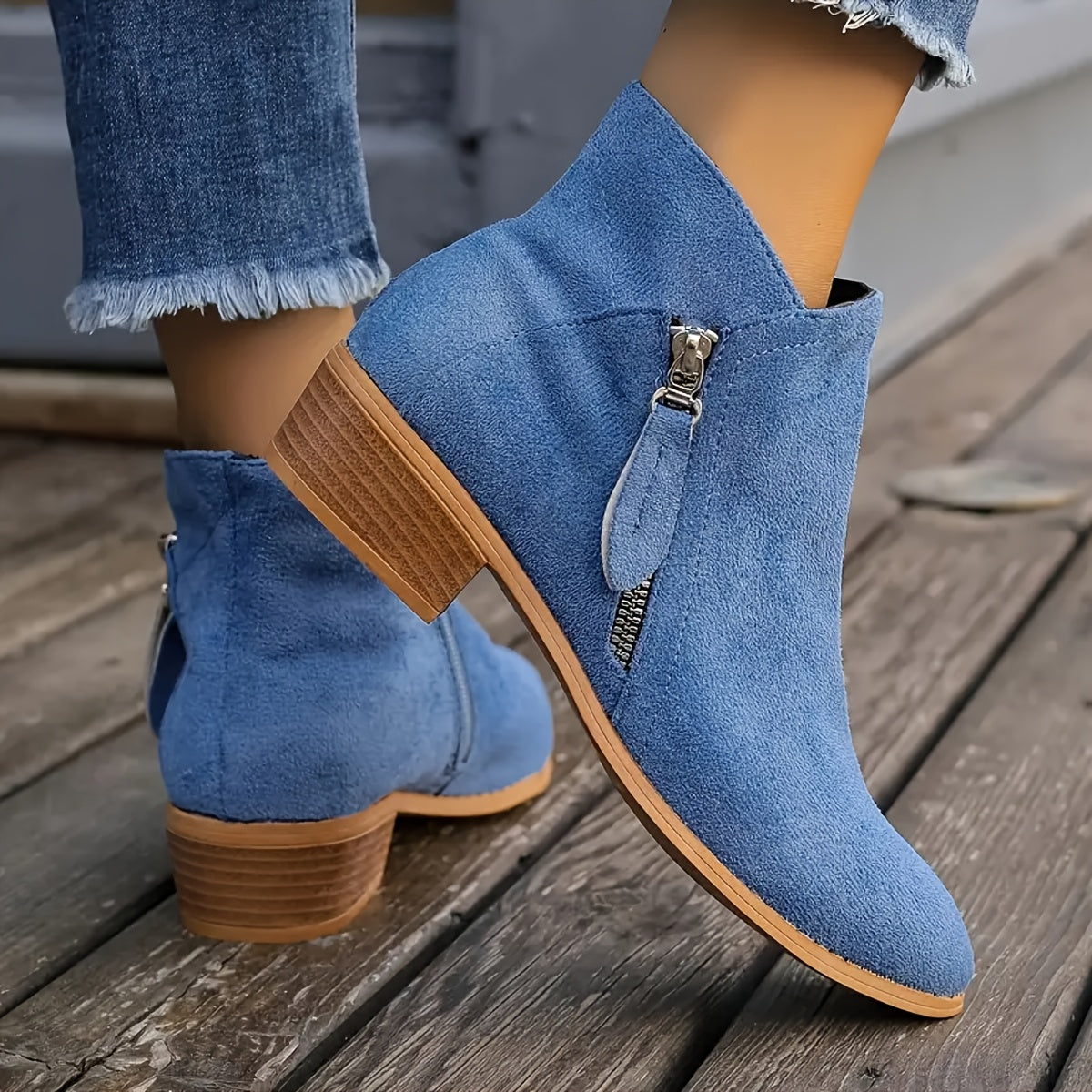 Loriana | Stylish Side-Zip Boots